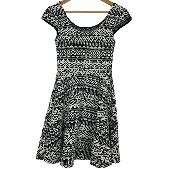 Mossimo Tribal Aztec Print Fit and Flare Dress - Picture 7 of 11